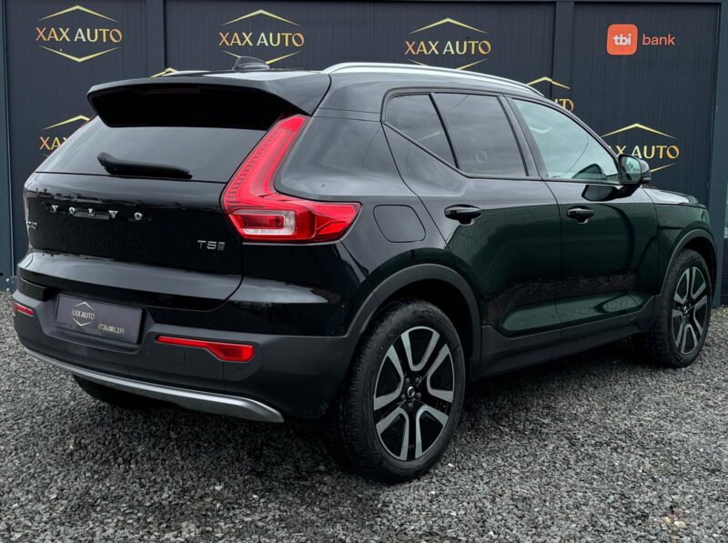 VOLVO XC40 T5 Business Plus Plug-In Hybrid - imagine 3