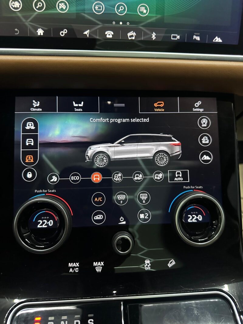 Range Rover Velar 3.0 Automat - imagine 19