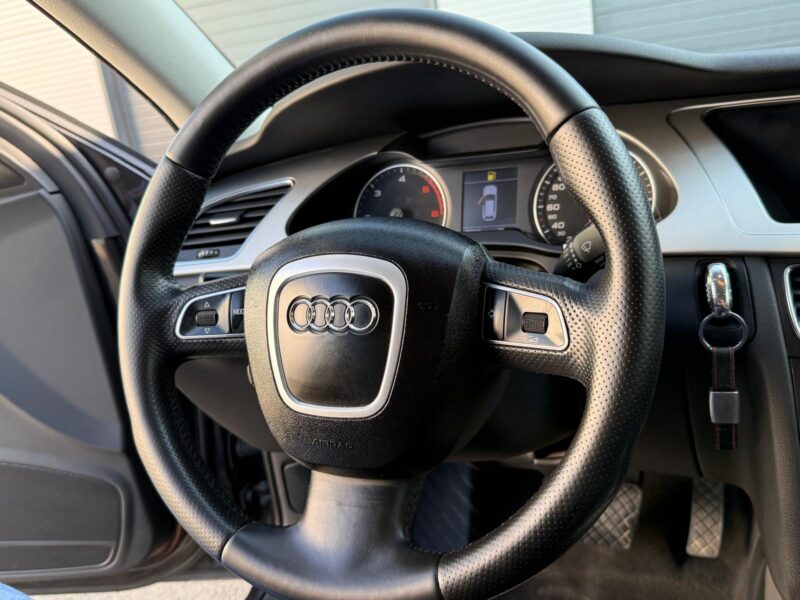 Audi A4 2.0 TDI Multitronic Avant - imagine 17