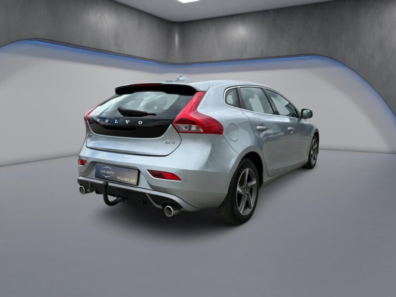 Volvo V40 D4 VEA R-Design - imagine 3