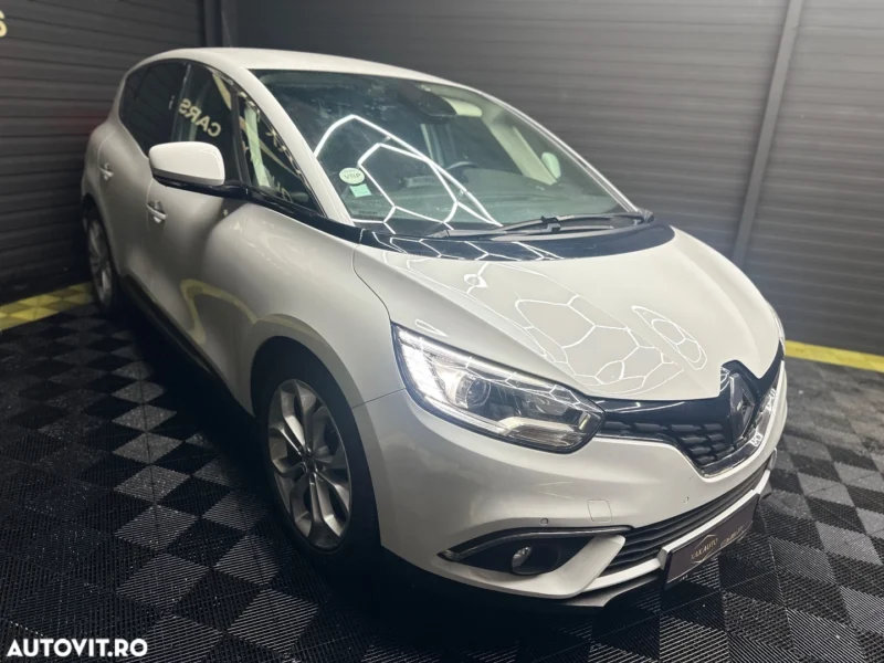 Renault Scenic - imagine 2