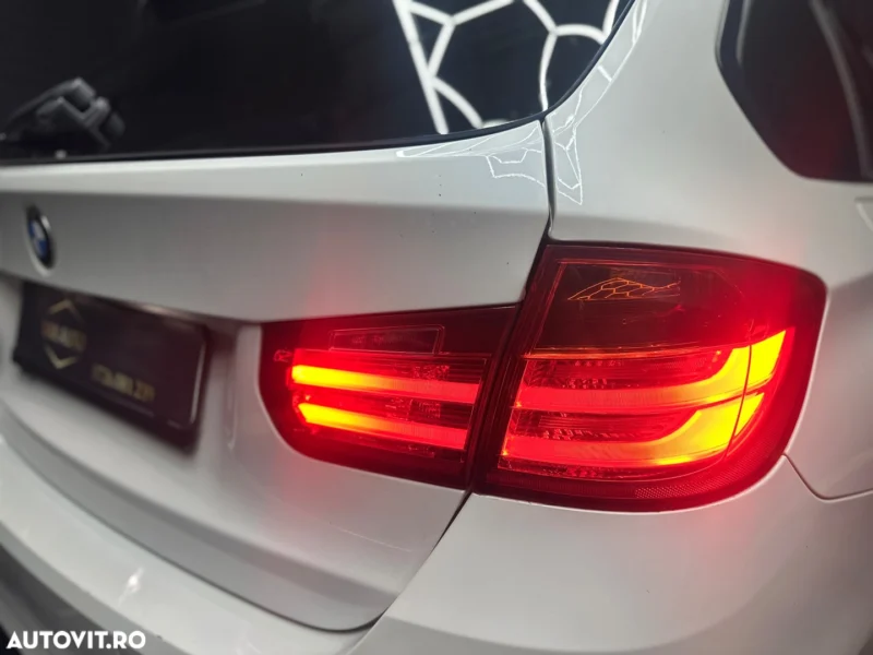 BMW Seria 3 320d Touring Aut. Sport Line - imagine 7