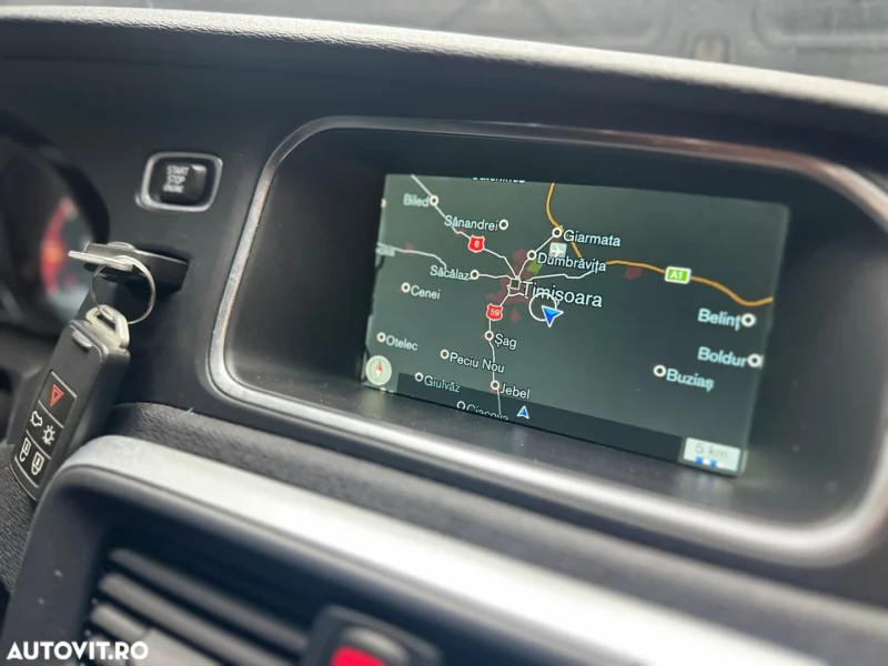 Volvo V40 D4 VEA R-Design - imagine 15