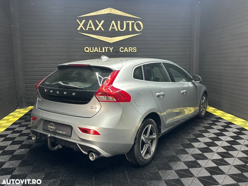 Volvo V40 D4 VEA R-Design - imagine 4