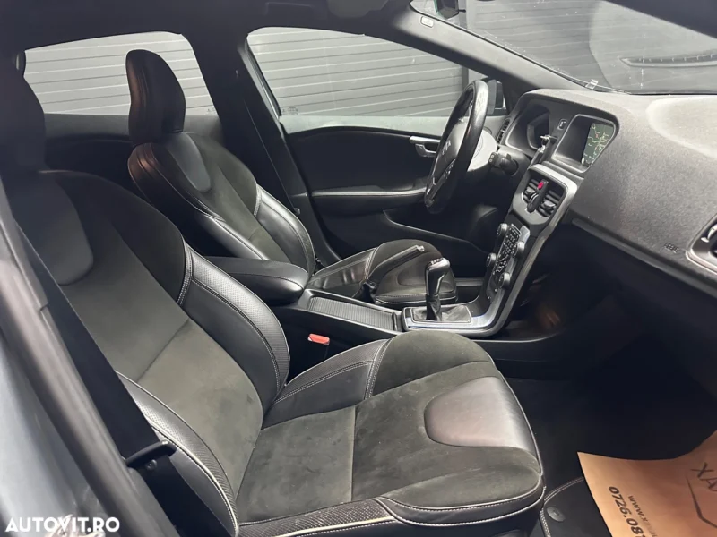 Volvo V40 D4 VEA R-Design - imagine 8
