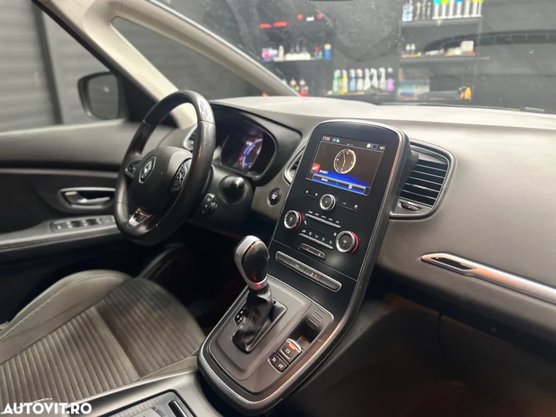 Renault Scenic - imagine 15