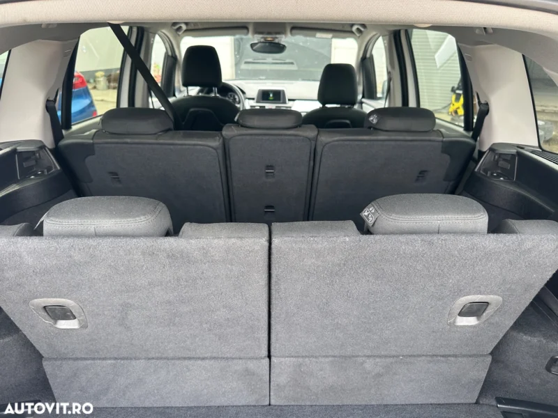 BMW Seria 2 216d Gran Tourer Sport Line - imagine 14