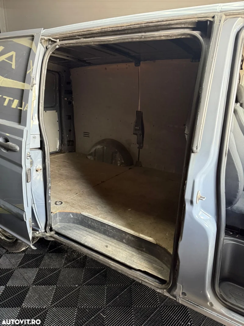 Mercedes-Benz Vito - imagine 12
