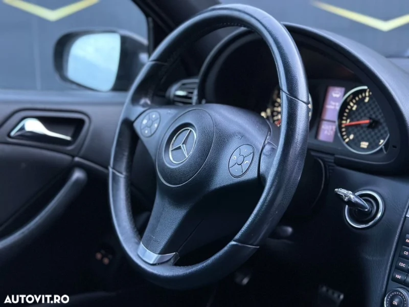 Mercedes-Benz CLC 180 Kompressor - imagine 15