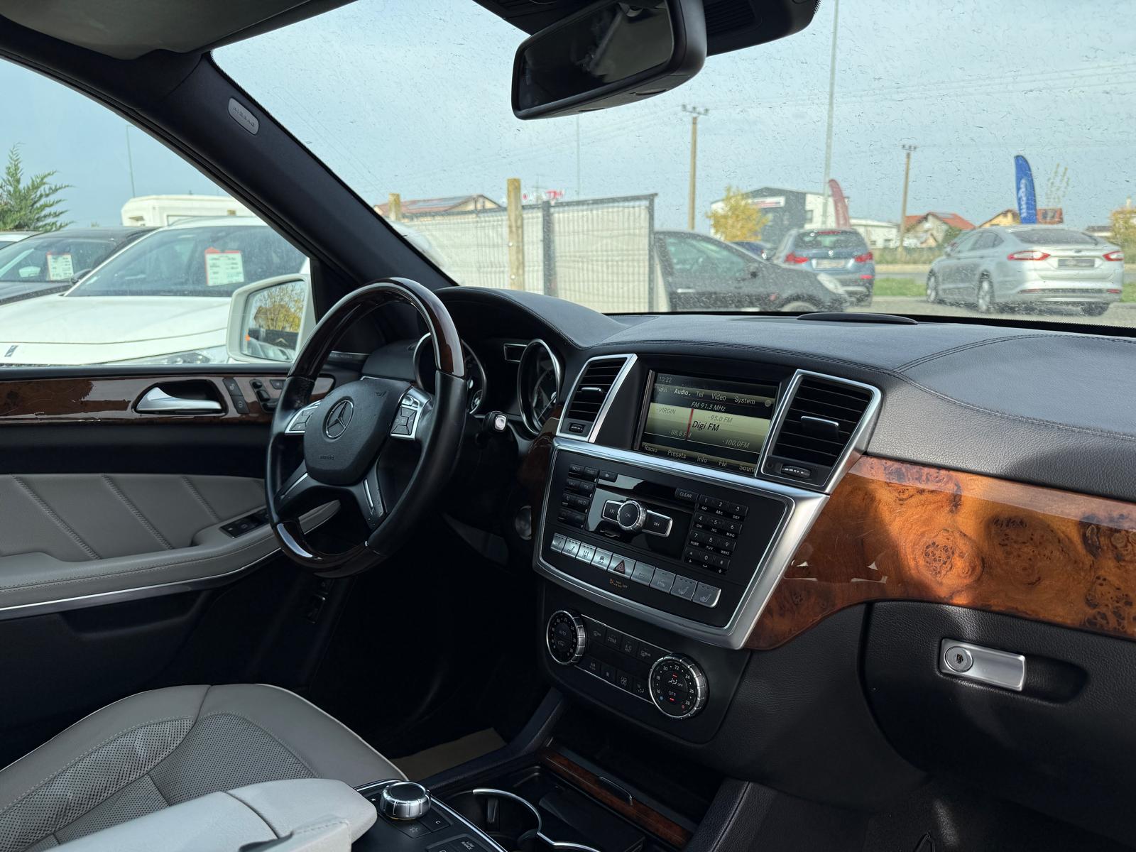 Masini in rate Timisoara | Masini rulate in rate cu avans 0% | Parc Auto Timisoara | XAX Auto MERCEDES - BENZ GL 350 BLUETEC 4MATIC - imagine 12