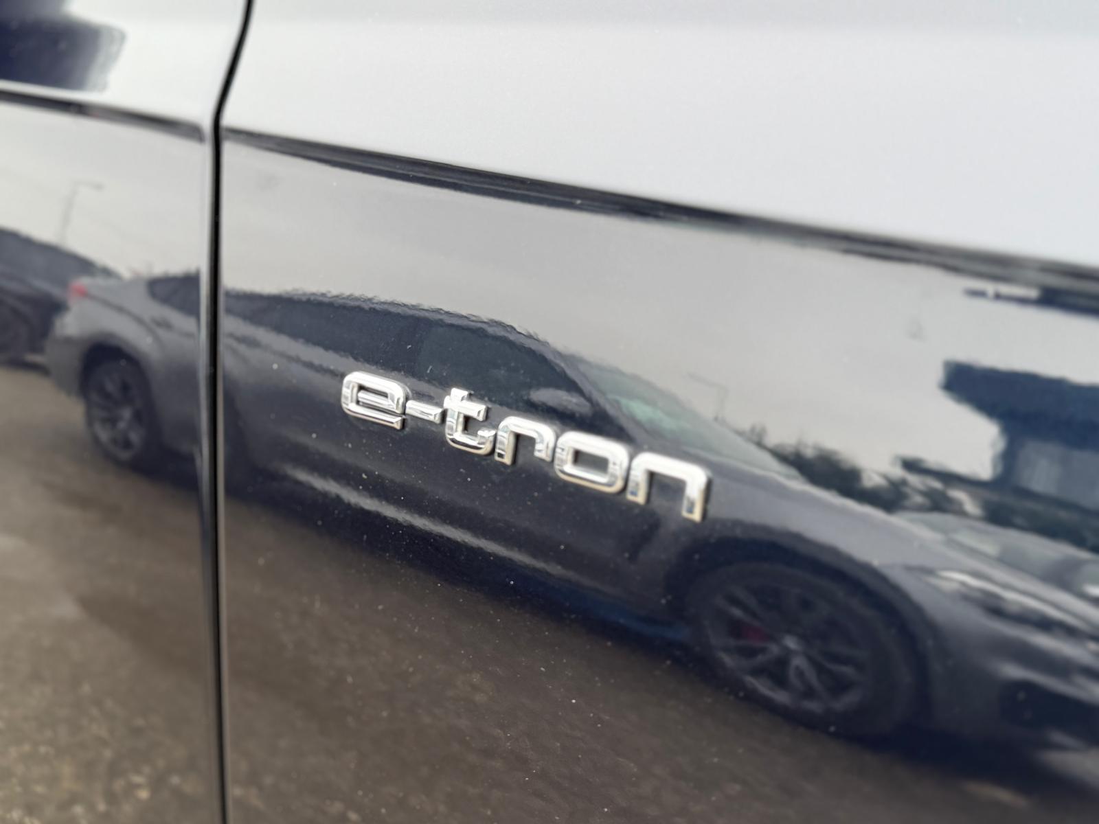 Masini in rate Timisoara | Masini rulate in rate cu avans 0% | Parc Auto Timisoara | XAX Auto Audi Q7 3.0 TDI e-tron quattro - imagine 7