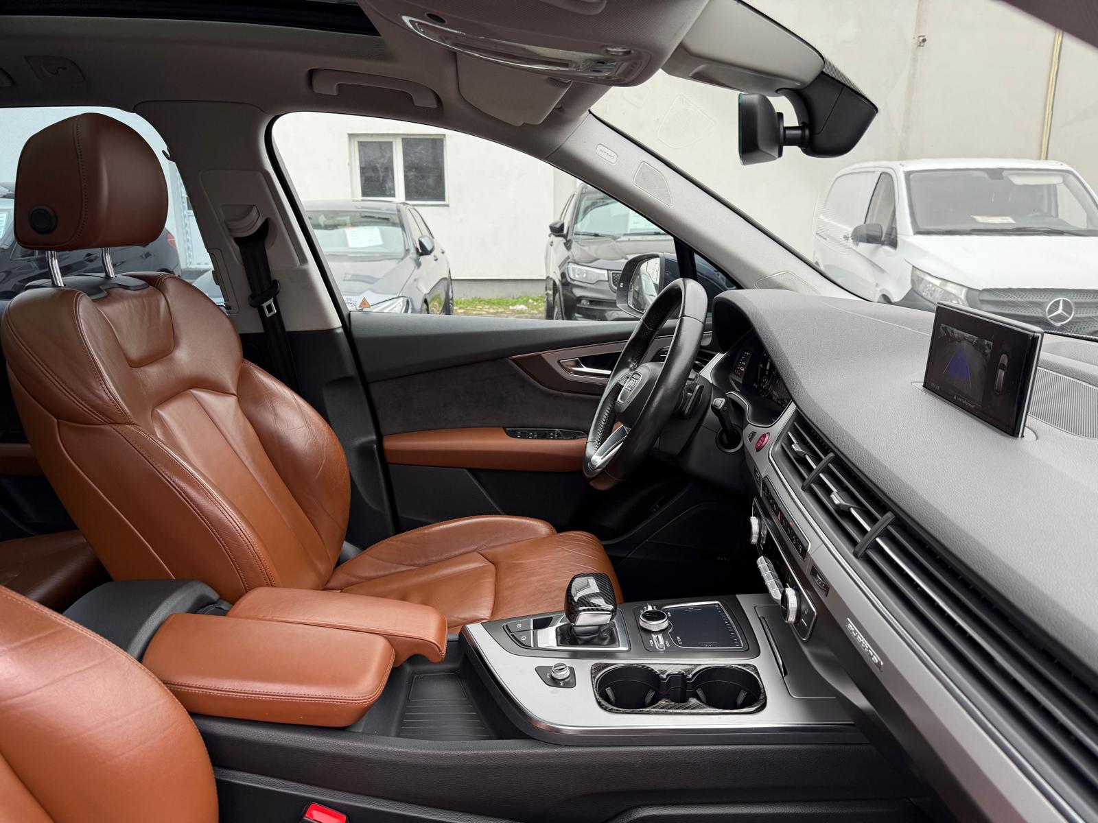 Masini in rate Timisoara | Masini rulate in rate cu avans 0% | Parc Auto Timisoara | XAX Auto Audi Q7 3.0 TDI e-tron quattro - imagine 10