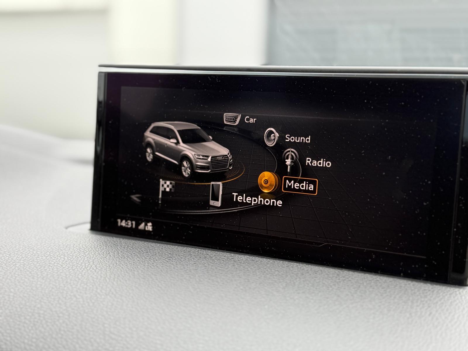 Masini in rate Timisoara | Masini rulate in rate cu avans 0% | Parc Auto Timisoara | XAX Auto Audi Q7 3.0 TDI e-tron quattro - imagine 15