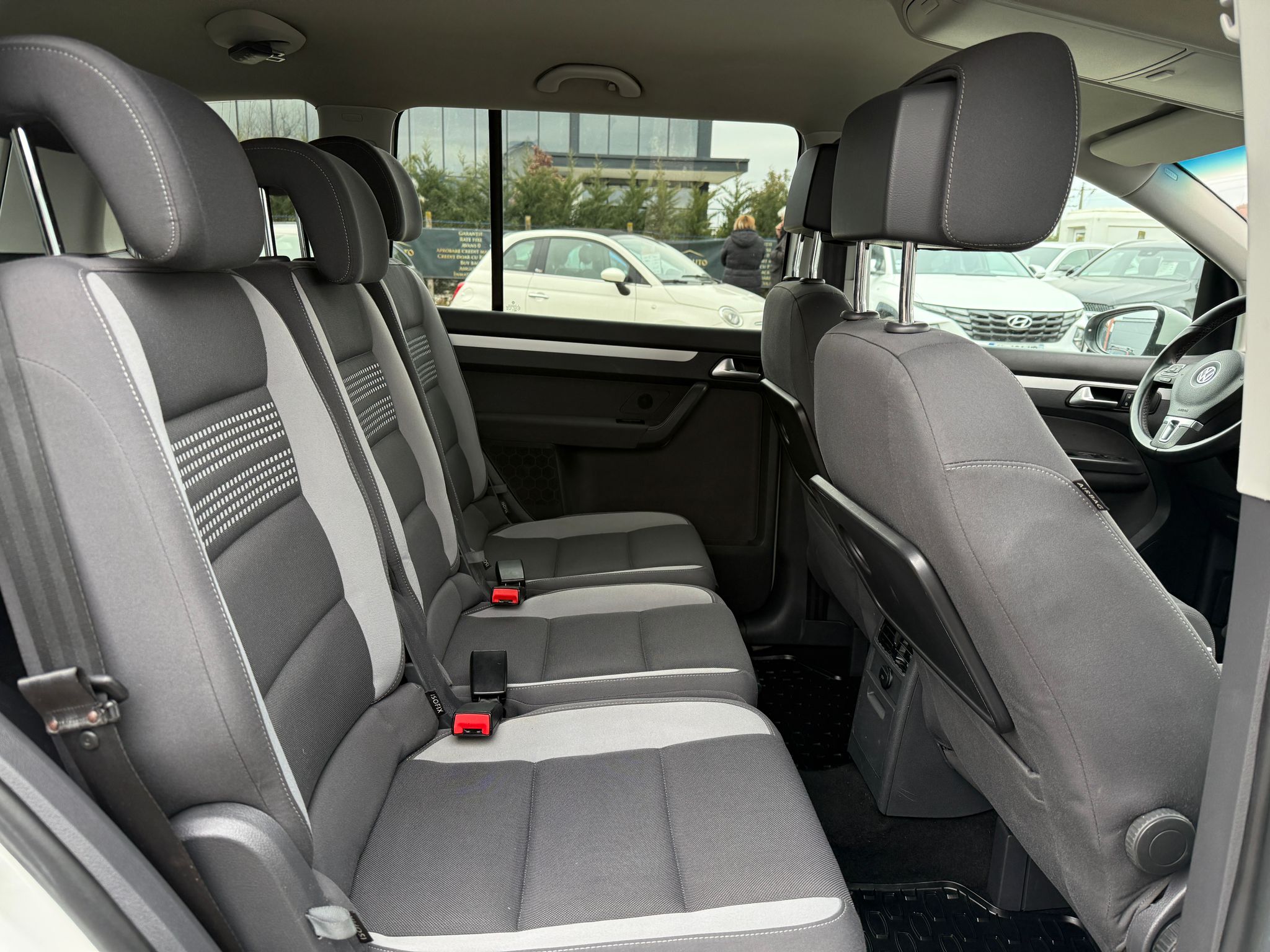 Masini in rate Timisoara | Masini rulate in rate cu avans 0% | Parc Auto Timisoara | XAX Auto VOLKSWAGEN TOURAN - imagine 7