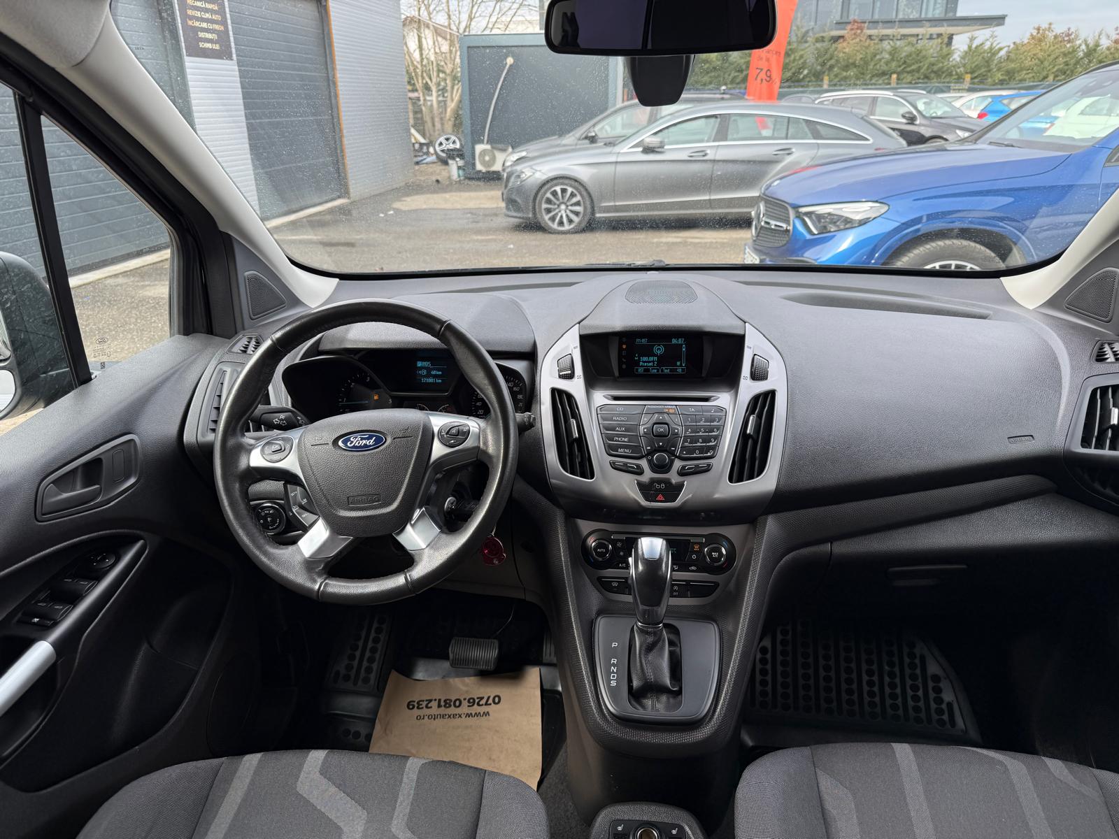 Masini in rate Timisoara | Masini rulate in rate cu avans 0% | Parc Auto Timisoara | XAX Auto FORD TRANSIT CONNECT ST - imagine 12