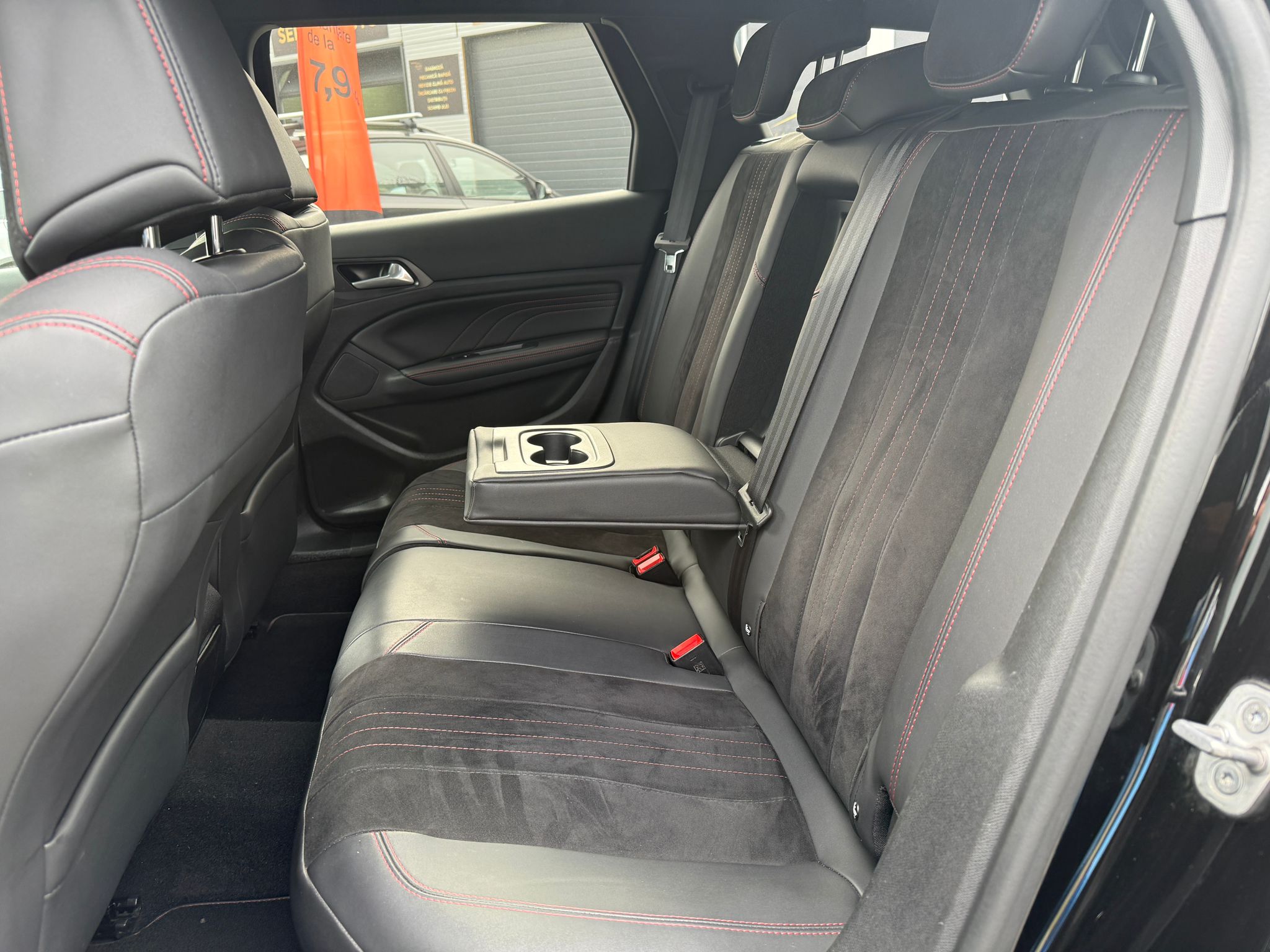 Masini in rate Timisoara | Masini rulate in rate cu avans 0% | Parc Auto Timisoara | XAX Auto PEUGEOT 308 GT - imagine 11