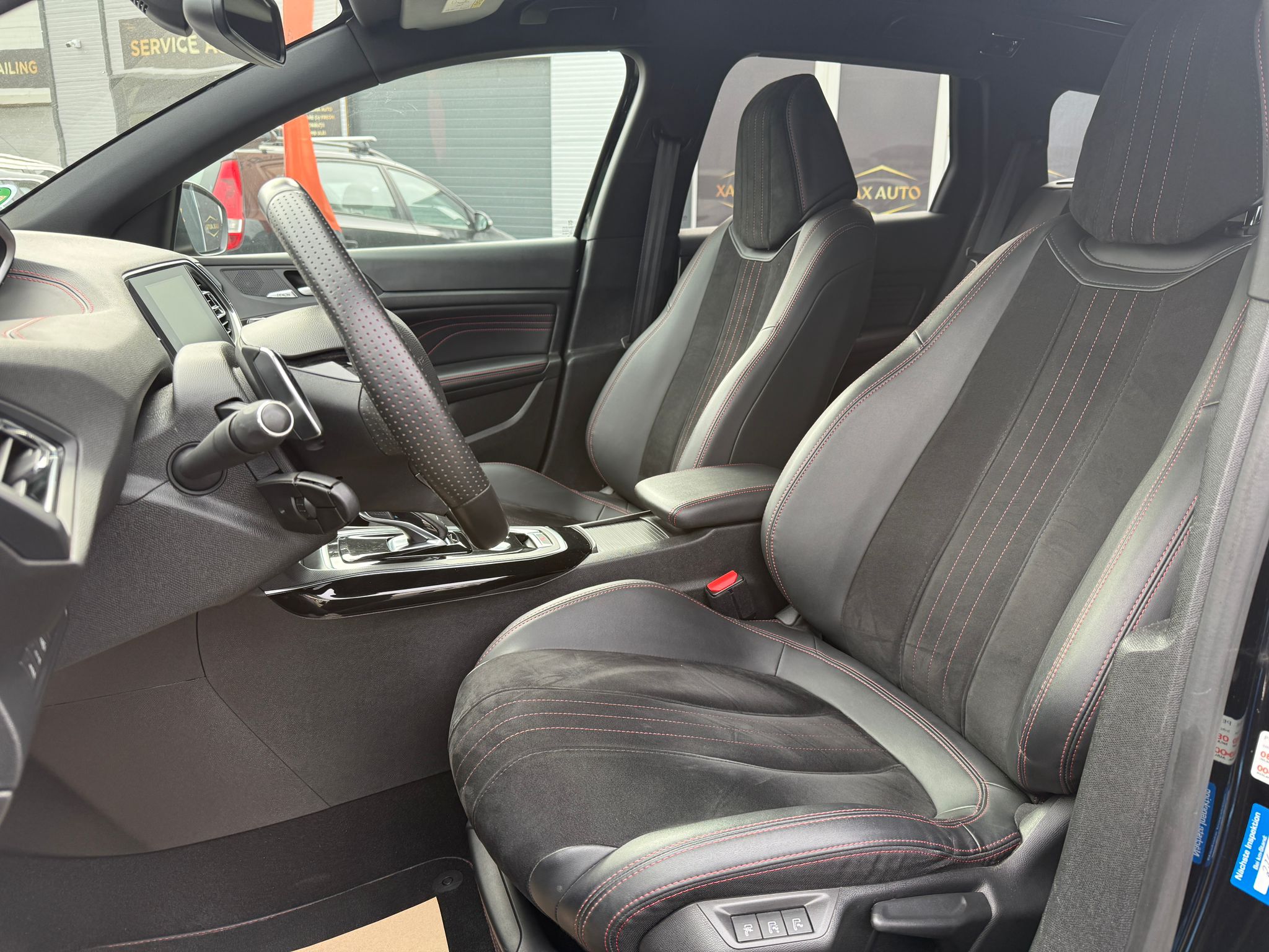 Masini in rate Timisoara | Masini rulate in rate cu avans 0% | Parc Auto Timisoara | XAX Auto PEUGEOT 308 GT - imagine 12