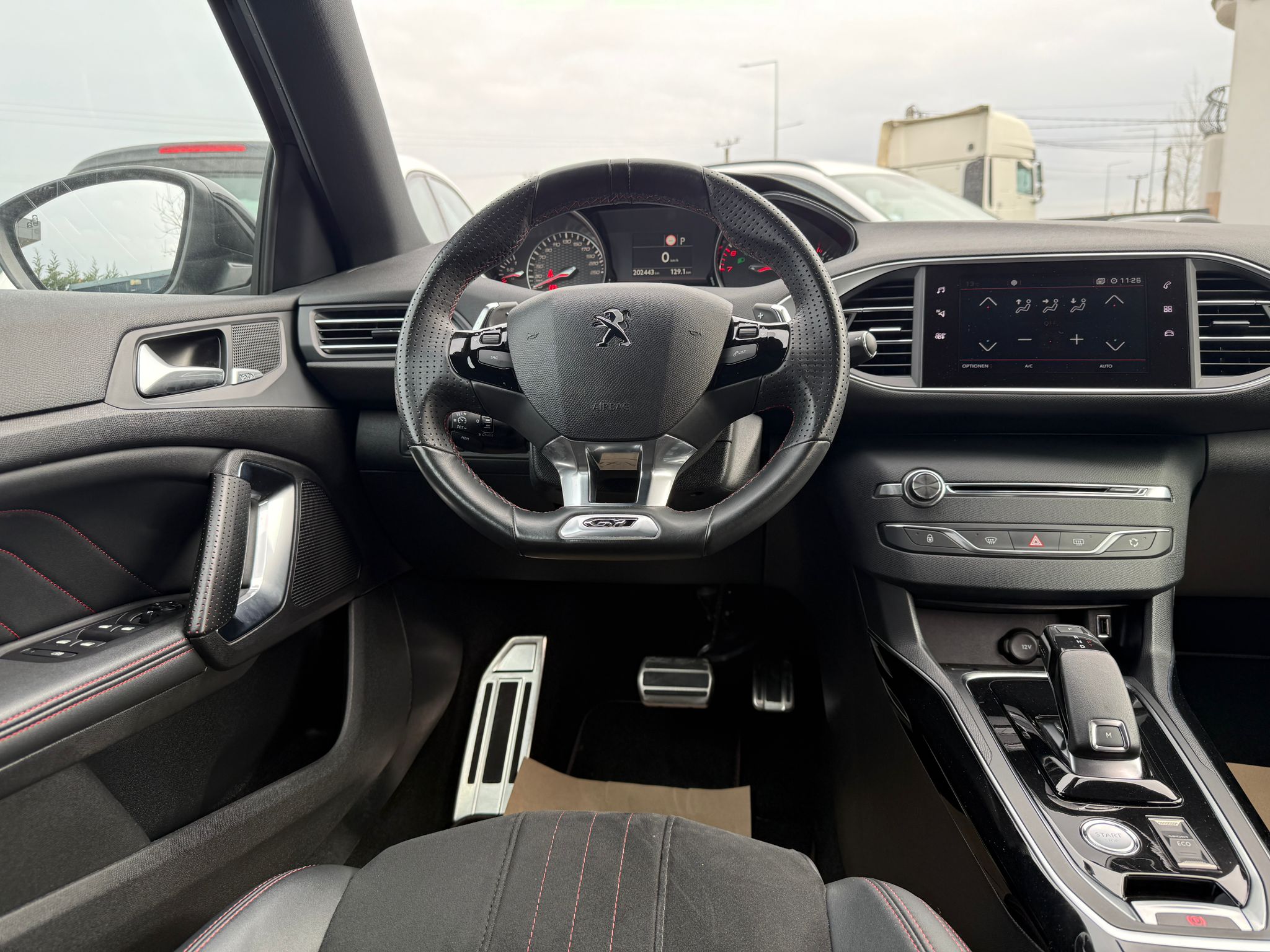 Masini in rate Timisoara | Masini rulate in rate cu avans 0% | Parc Auto Timisoara | XAX Auto PEUGEOT 308 GT - imagine 9