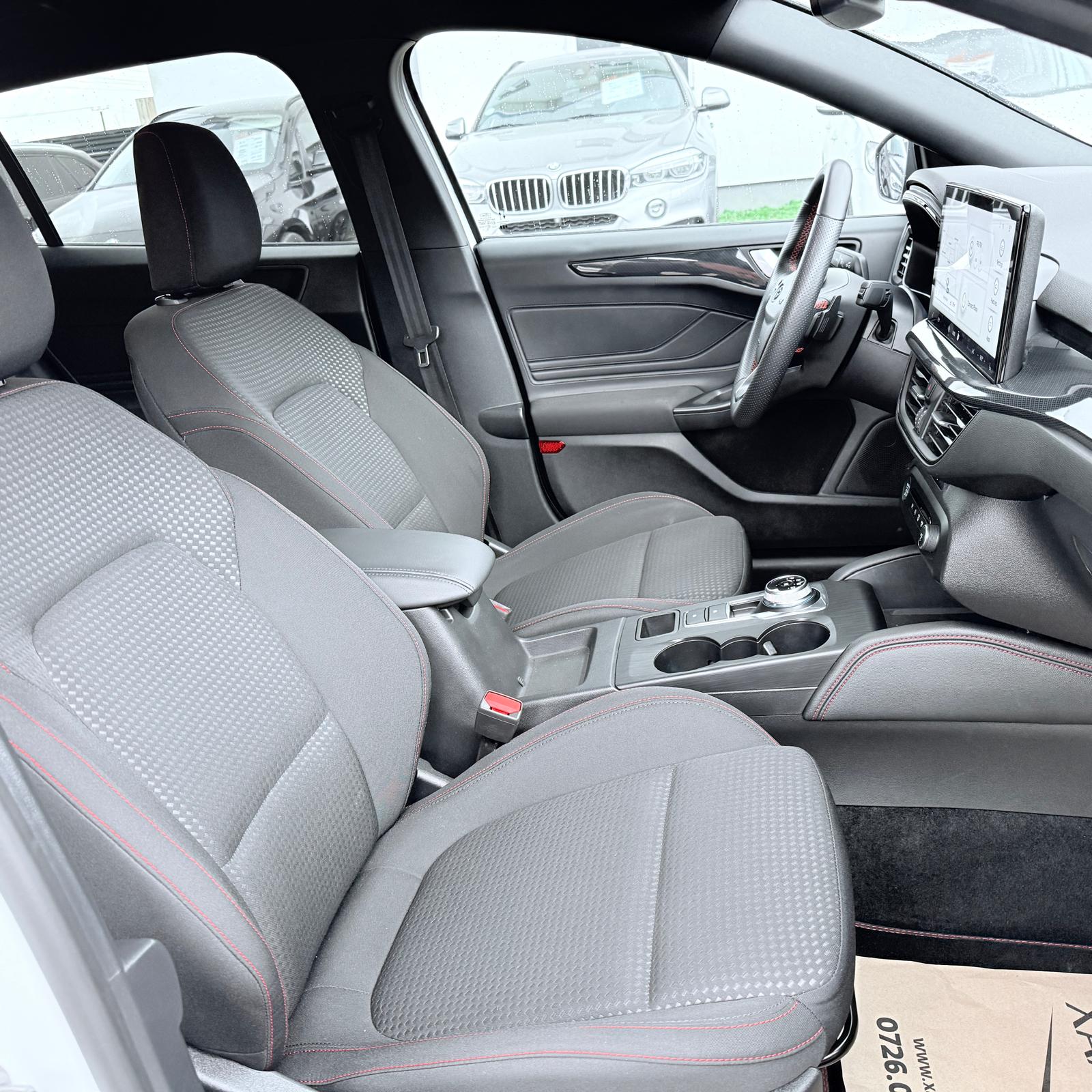 Masini in rate Timisoara | Masini rulate in rate cu avans 0% | Parc Auto Timisoara | XAX Auto FORD FOCUS ///ST-Line - imagine 5