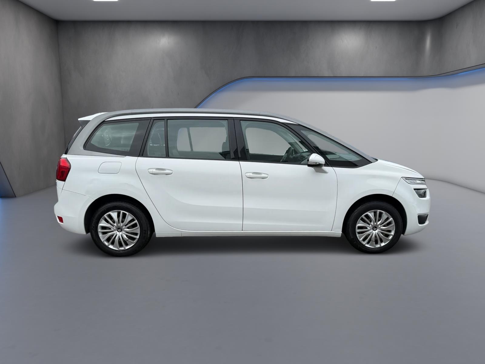 Masini in rate Timisoara | Masini rulate in rate cu avans 0% | Parc Auto Timisoara | XAX Auto CITROEN C4 *** 7 locuri - imagine 3