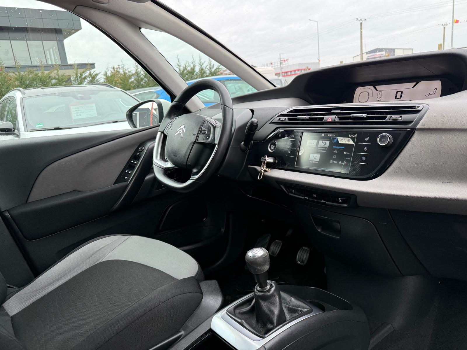 Masini in rate Timisoara | Masini rulate in rate cu avans 0% | Parc Auto Timisoara | XAX Auto CITROEN C4 *** 7 locuri - imagine 6