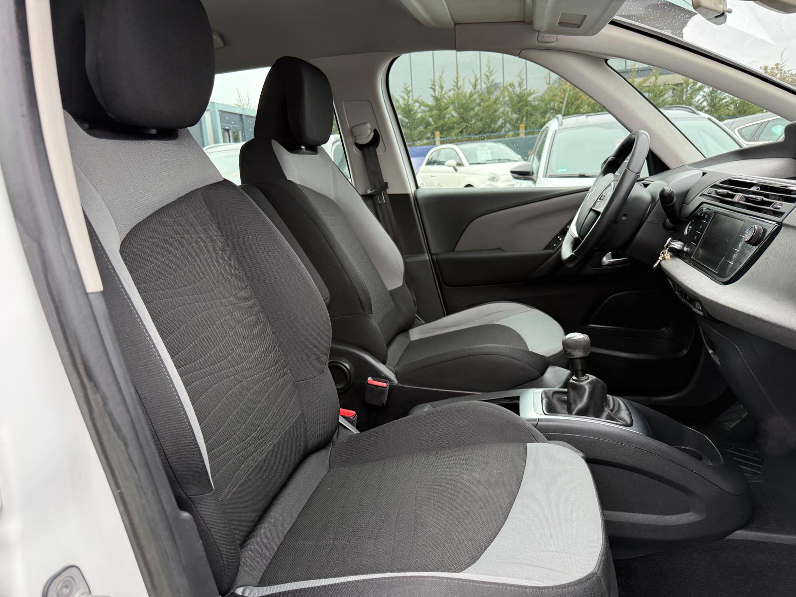 Masini in rate Timisoara | Masini rulate in rate cu avans 0% | Parc Auto Timisoara | XAX Auto CITROEN C4 *** 7 locuri - imagine 7