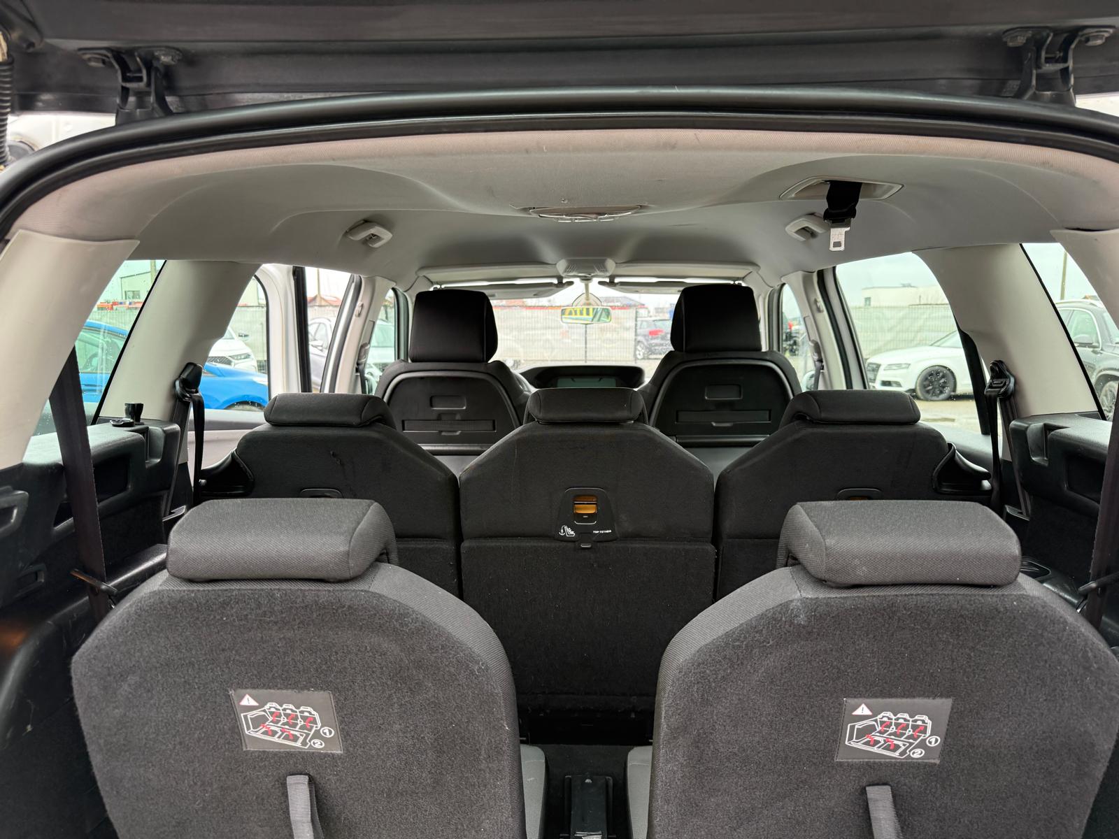 Masini in rate Timisoara | Masini rulate in rate cu avans 0% | Parc Auto Timisoara | XAX Auto CITROEN C4 *** 7 locuri - imagine 8