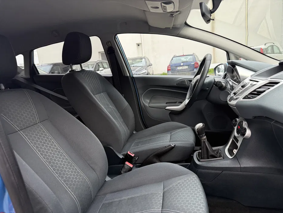 Masini in rate Timisoara | Masini rulate in rate cu avans 0% | Parc Auto Timisoara | XAX Auto Ford Fiesta Titanium - imagine 7