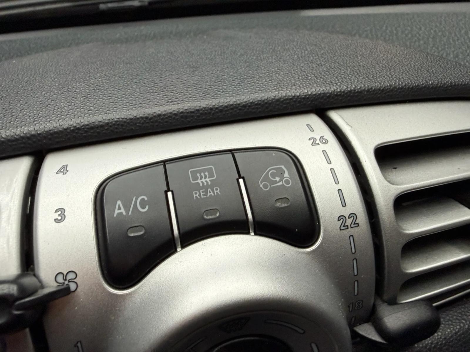 Masini in rate Timisoara | Masini rulate in rate cu avans 0% | Parc Auto Timisoara | XAX Auto SMART FOR TWO PASSION - imagine 7