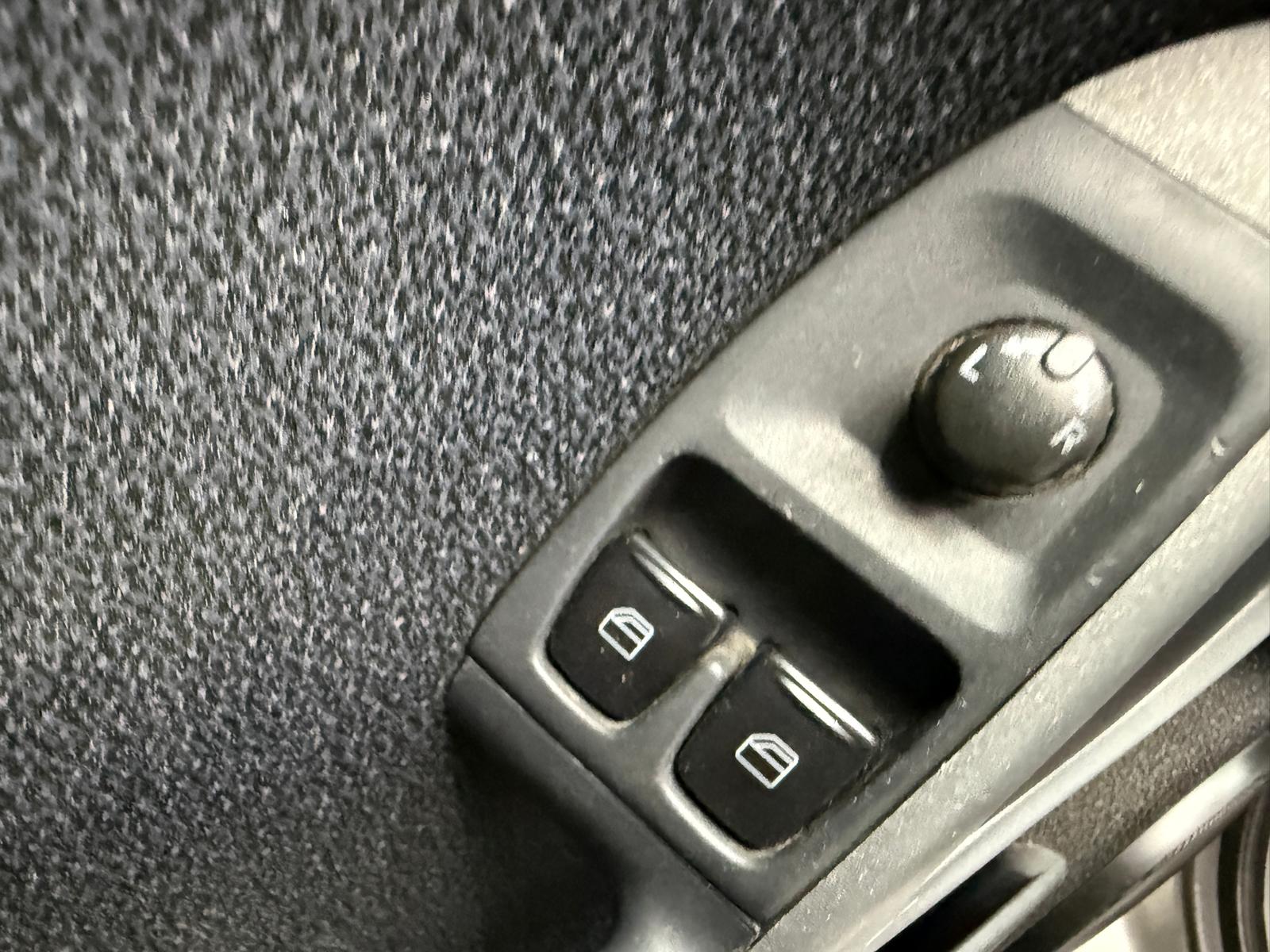 Masini in rate Timisoara | Masini rulate in rate cu avans 0% | Parc Auto Timisoara | XAX Auto SMART FOR TWO PASSION - imagine 10