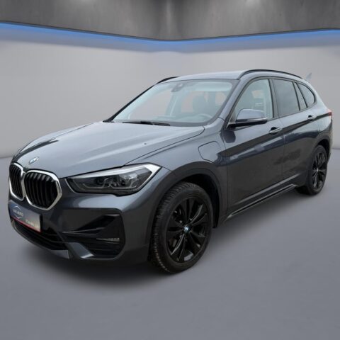 BMW X1 *** PLUG in HYBRID ***XDRIVE*** Facelift ***2020