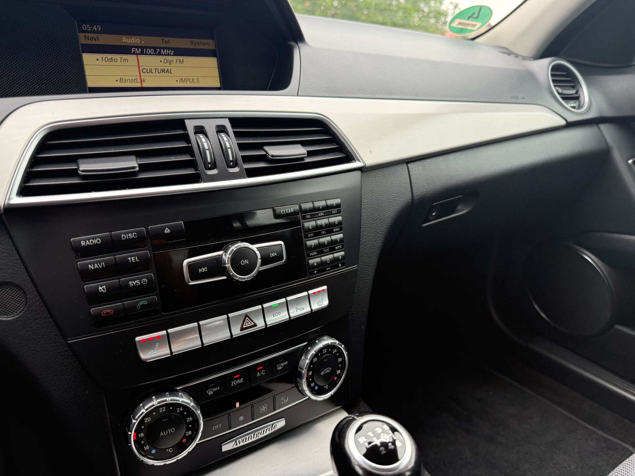 Masini in rate Timisoara | Masini rulate in rate cu avans 0% | Parc Auto Timisoara | XAX Auto Mercedes C200 CGI 2012 Avangarde - imagine 9