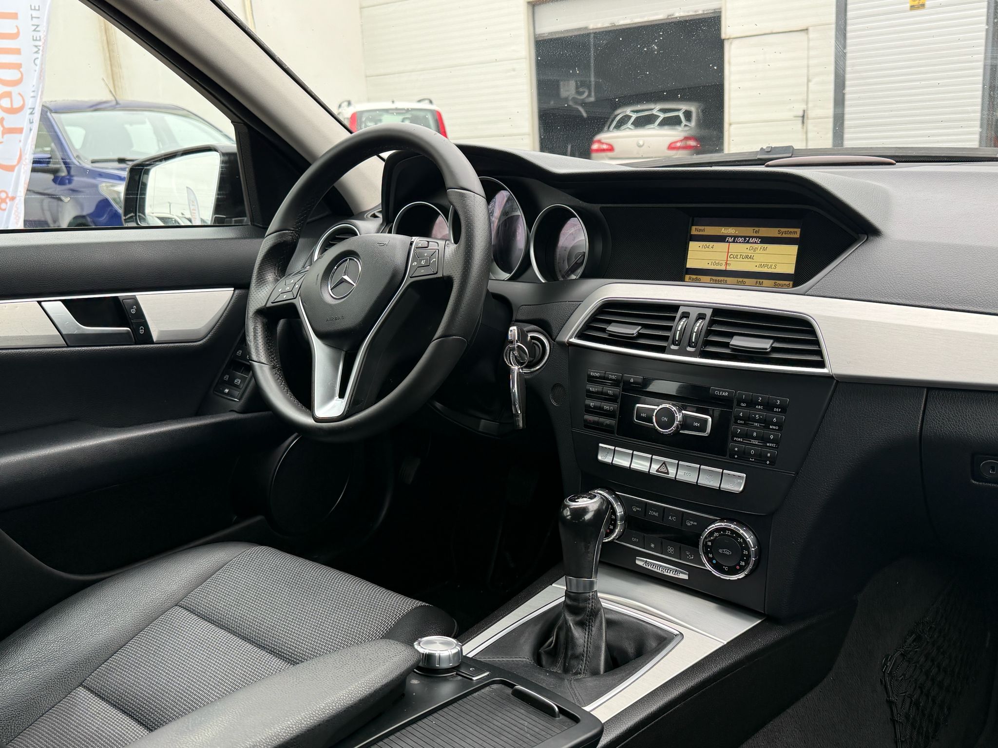 Masini in rate Timisoara | Masini rulate in rate cu avans 0% | Parc Auto Timisoara | XAX Auto Mercedes C200 CGI 2012 Avangarde - imagine 10