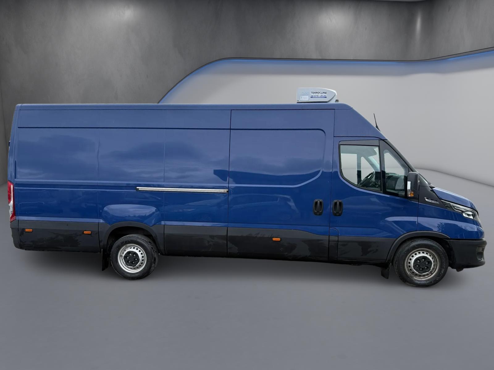 Masini in rate Timisoara | Masini rulate in rate cu avans 0% | Parc Auto Timisoara | XAX Auto IVECO DAILY 35-180 HI-MATIC FRIGO - imagine 5