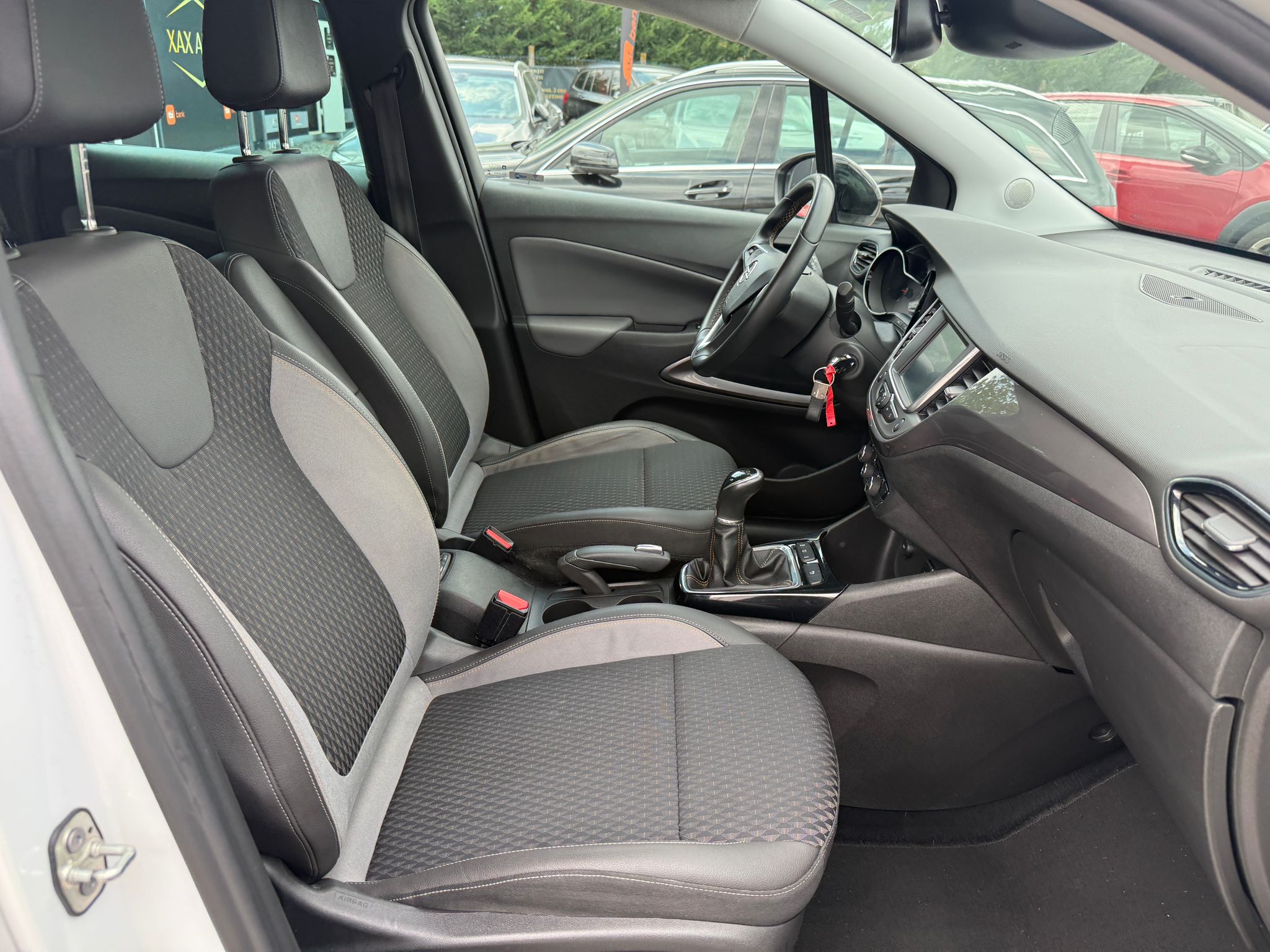Masini in rate Timisoara | Masini rulate in rate cu avans 0% | Parc Auto Timisoara | XAX Auto Opel Crossland X 1.2 INNOVATION - imagine 7