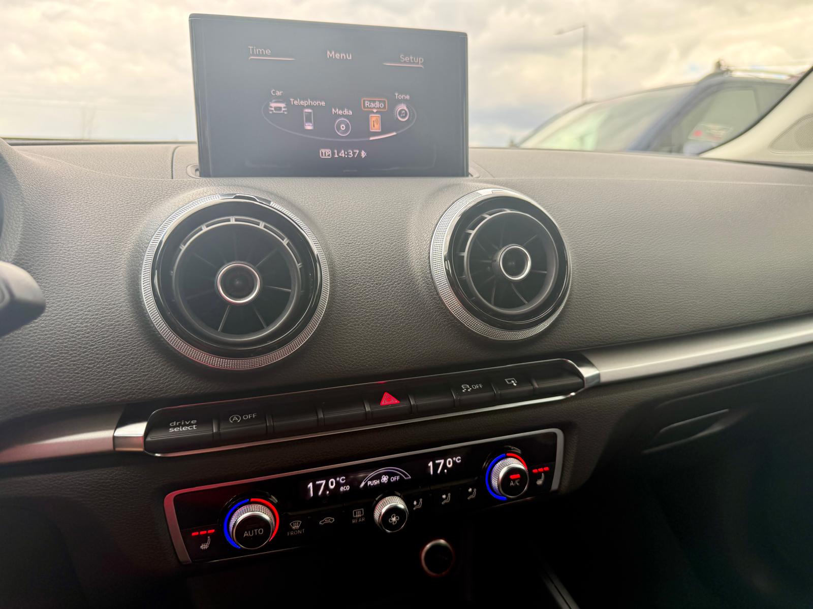Masini in rate Timisoara | Masini rulate in rate cu avans 0% | Parc Auto Timisoara | XAX Auto AUDI A3 ***2.0 TDI*** - imagine 8