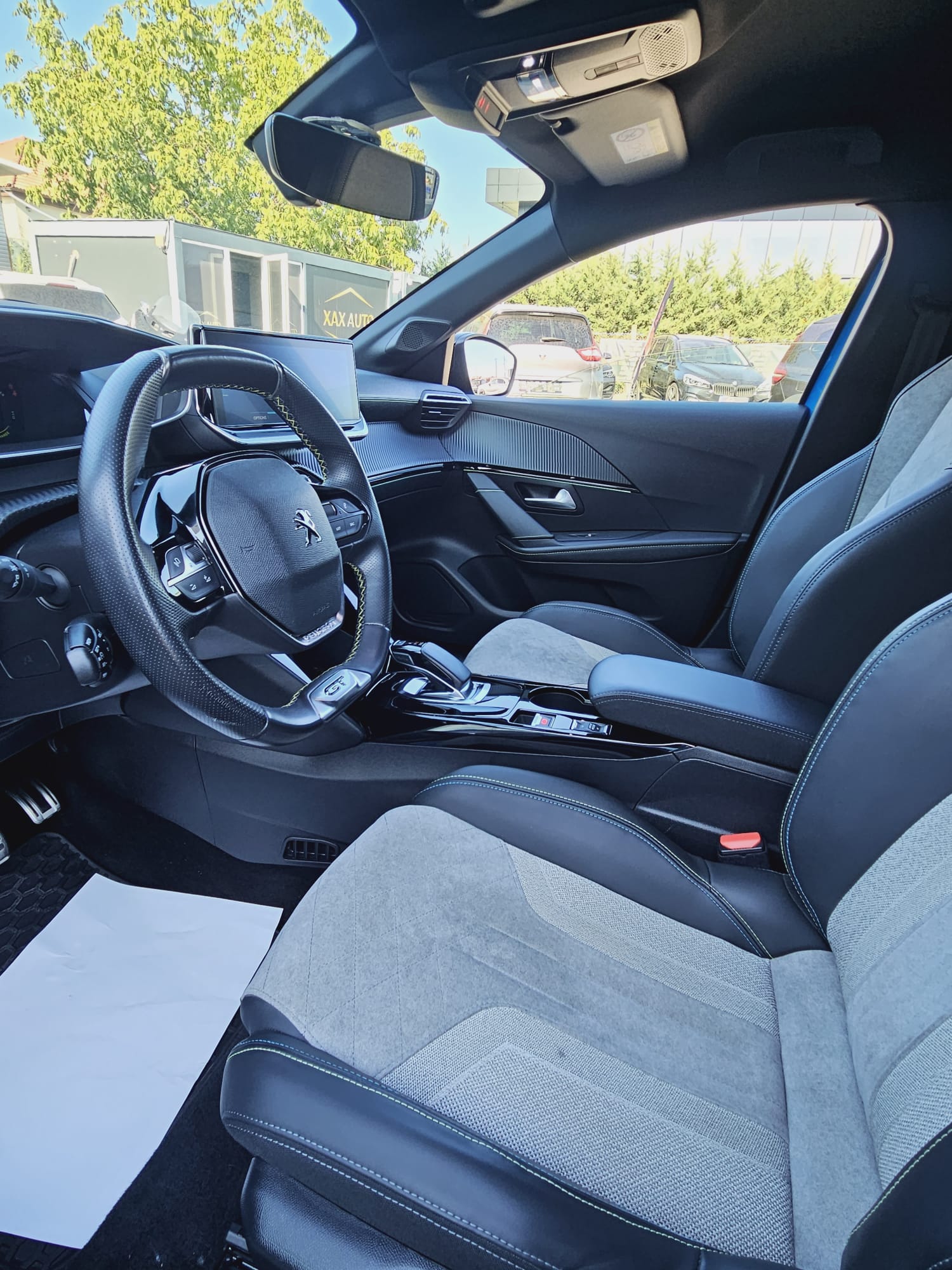 Masini in rate Timisoara | Masini rulate in rate cu avans 0% | Parc Auto Timisoara | XAX Auto PEUGEOT 208 GT***ELECTRIC*** - imagine 9