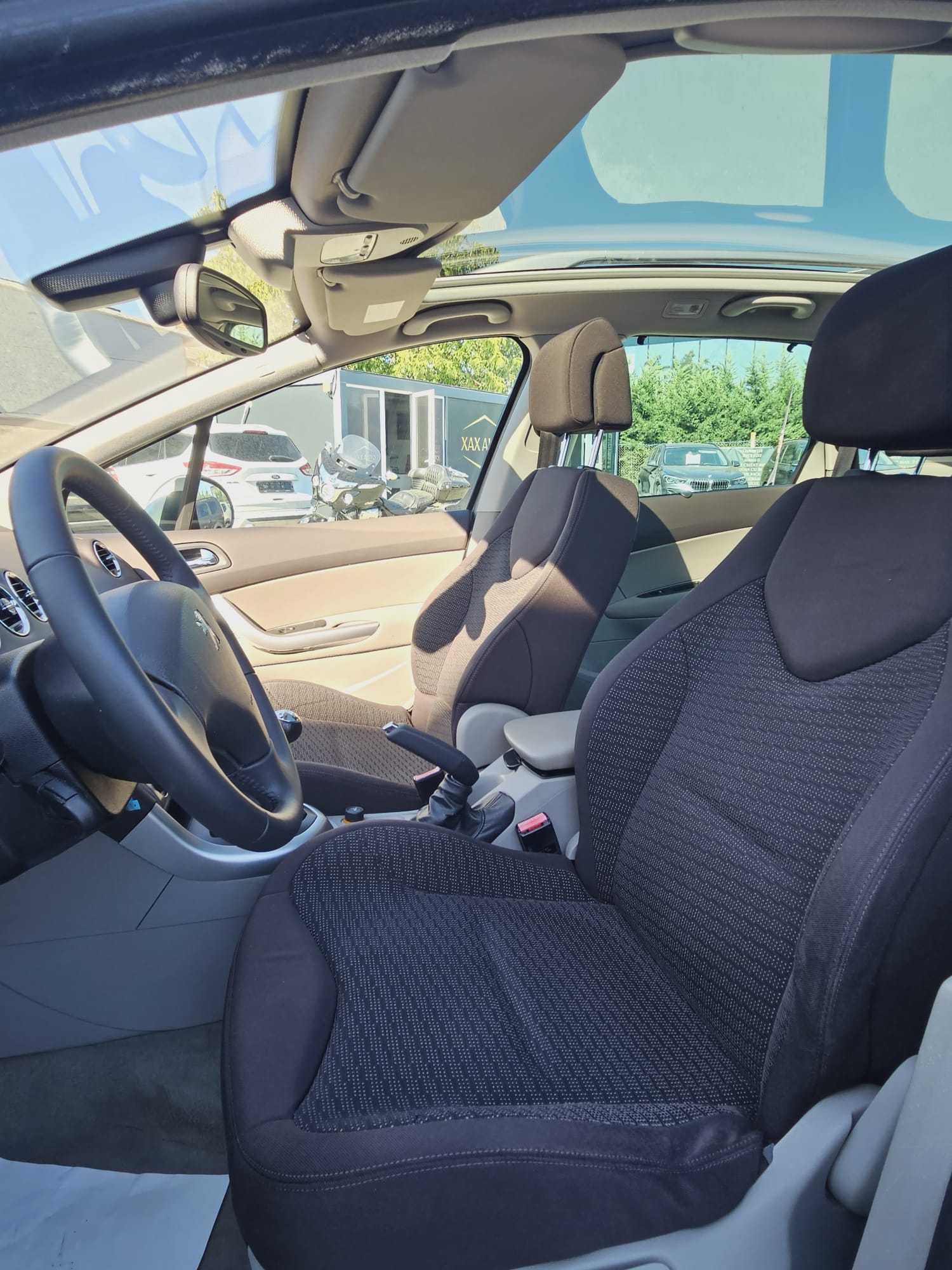 Masini in rate Timisoara | Masini rulate in rate cu avans 0% | Parc Auto Timisoara | XAX Auto PEUGEOT 308 - imagine 9