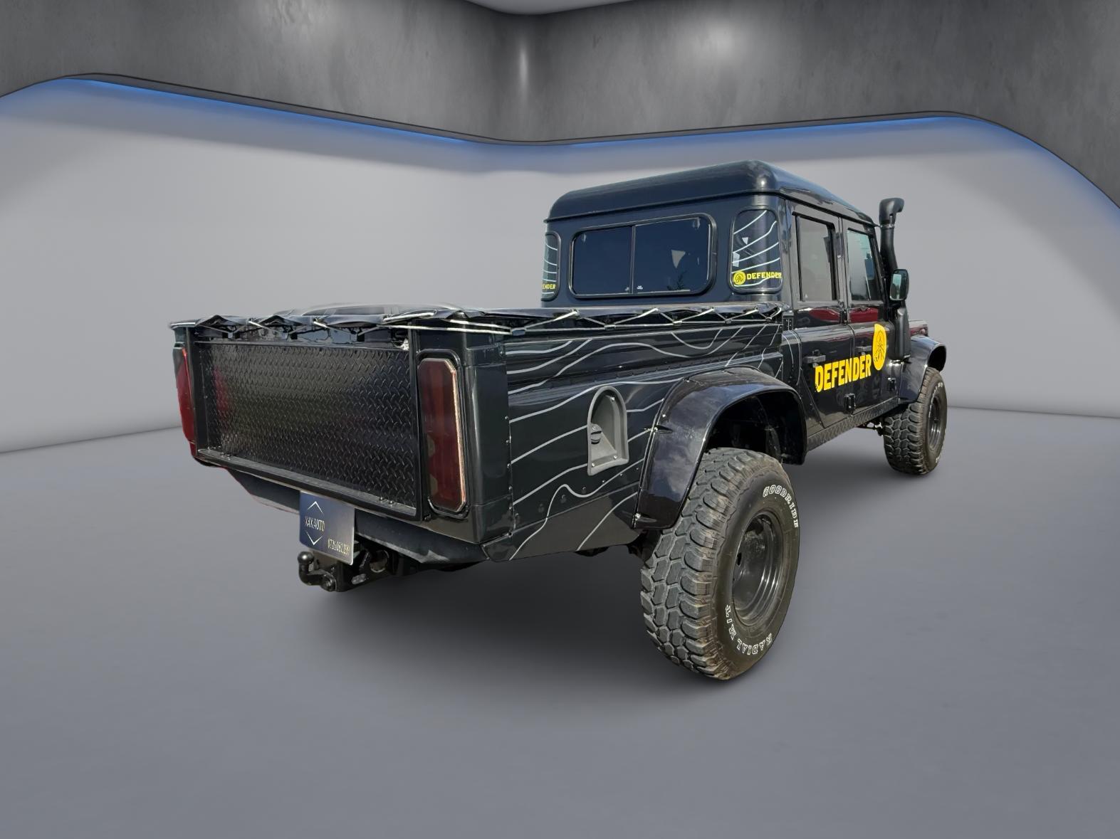 Masini in rate Timisoara | Masini rulate in rate cu avans 0% | Parc Auto Timisoara | XAX Auto LAND ROVER DEFENDER 130 | Crew-Cab 2.4 TD4 4Matic - imagine 3