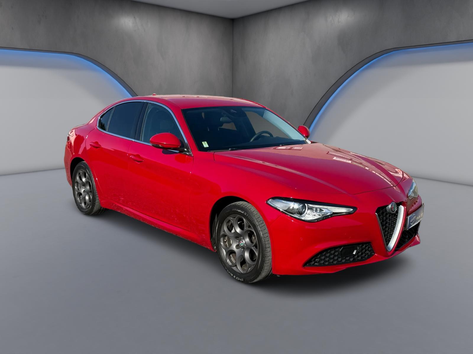 Masini in rate Timisoara | Masini rulate in rate cu avans 0% | Parc Auto Timisoara | XAX Auto ALFA ROMEO GIULIA ***2019***111.000 KM *** - imagine 2