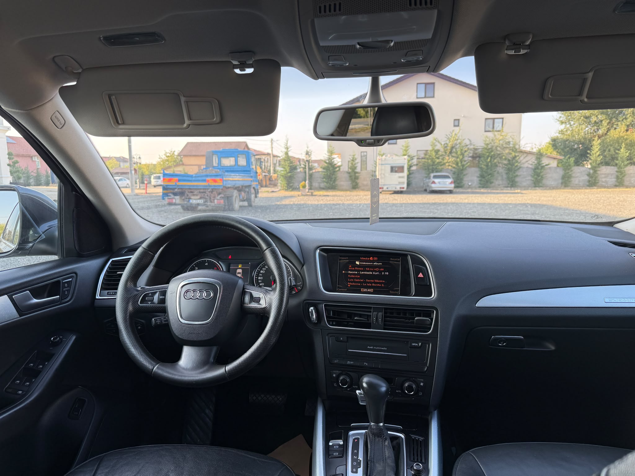 Masini in rate Timisoara | Masini rulate in rate cu avans 0% | Parc Auto Timisoara | XAX Auto AUDI Q5 2.0 TDI *** 4x4***Automat*** - imagine 7