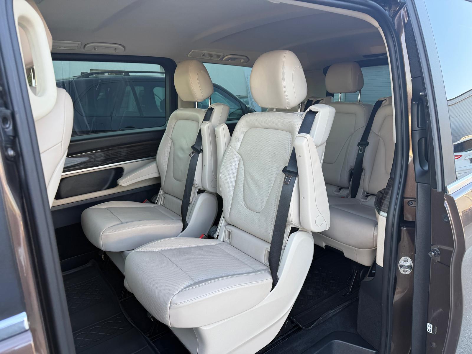 Masini in rate Timisoara | Masini rulate in rate cu avans 0% | Parc Auto Timisoara | XAX Auto MERCEDES BENZ V-KLASSE - imagine 7