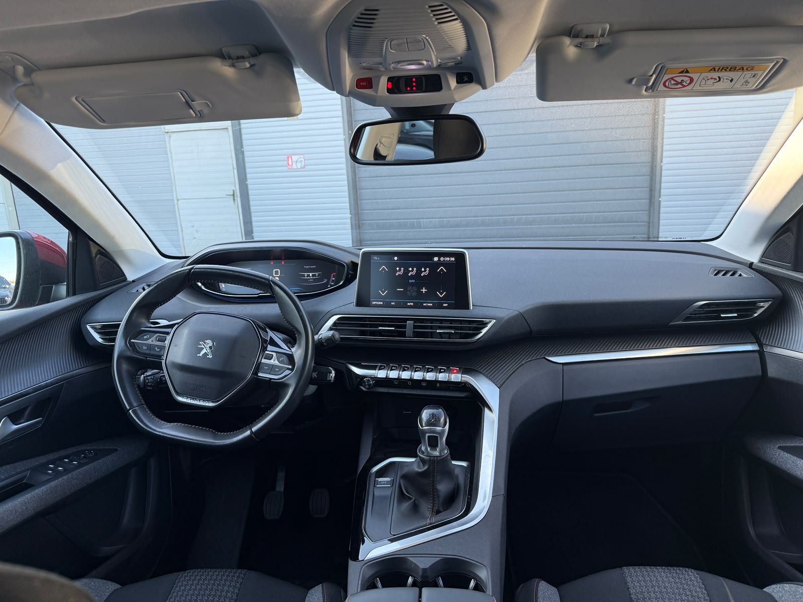 Masini in rate Timisoara | Masini rulate in rate cu avans 0% | Parc Auto Timisoara | XAX Auto PEUGEOT 5008 *** 1.2PureTech***2020*** - imagine 10