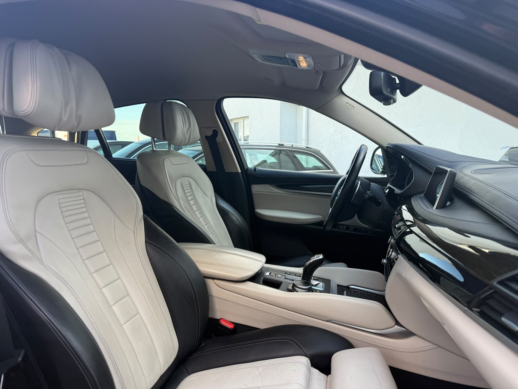 Masini in rate Timisoara | Masini rulate in rate cu avans 0% | Parc Auto Timisoara | XAX Auto BMW X6 4.0d*** X DRIVE*** - imagine 5