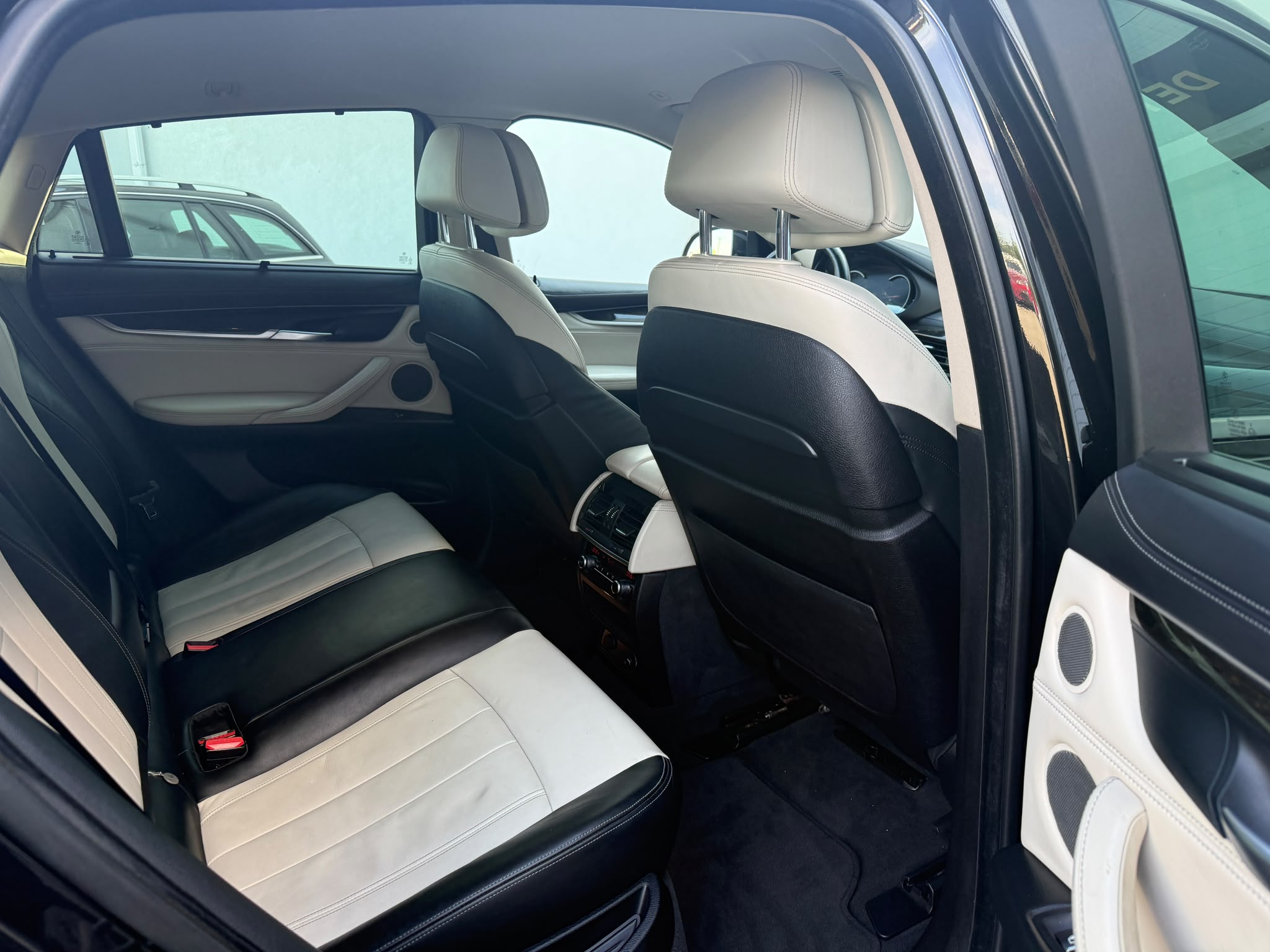 Masini in rate Timisoara | Masini rulate in rate cu avans 0% | Parc Auto Timisoara | XAX Auto BMW X6 4.0d*** X DRIVE*** - imagine 8