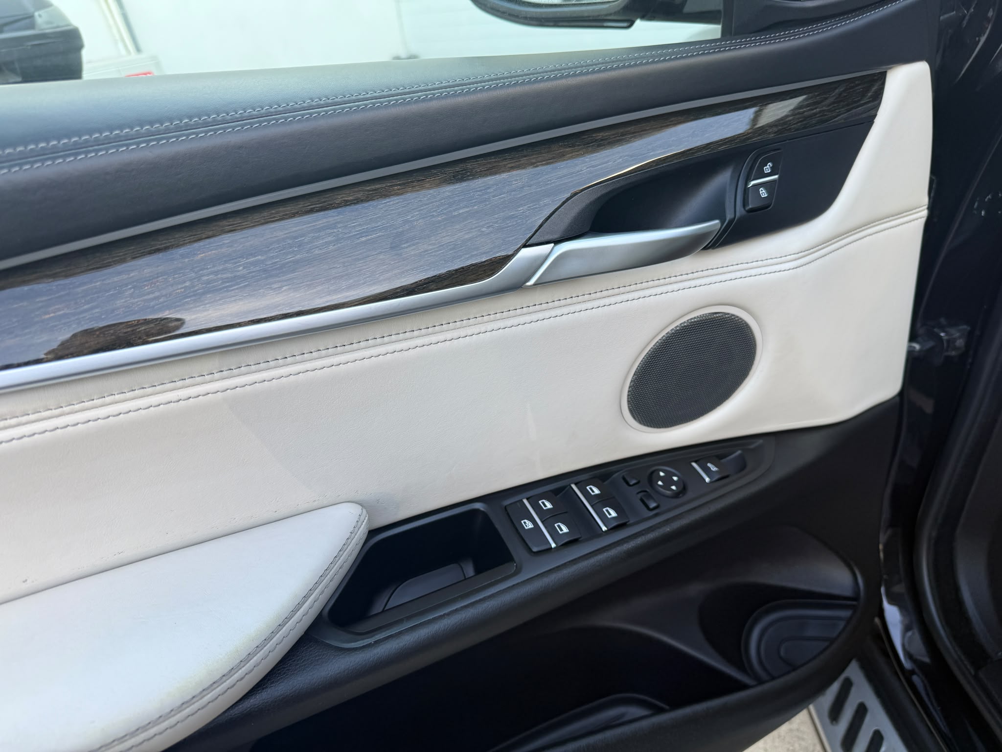 Masini in rate Timisoara | Masini rulate in rate cu avans 0% | Parc Auto Timisoara | XAX Auto BMW X6 4.0d*** X DRIVE*** - imagine 13