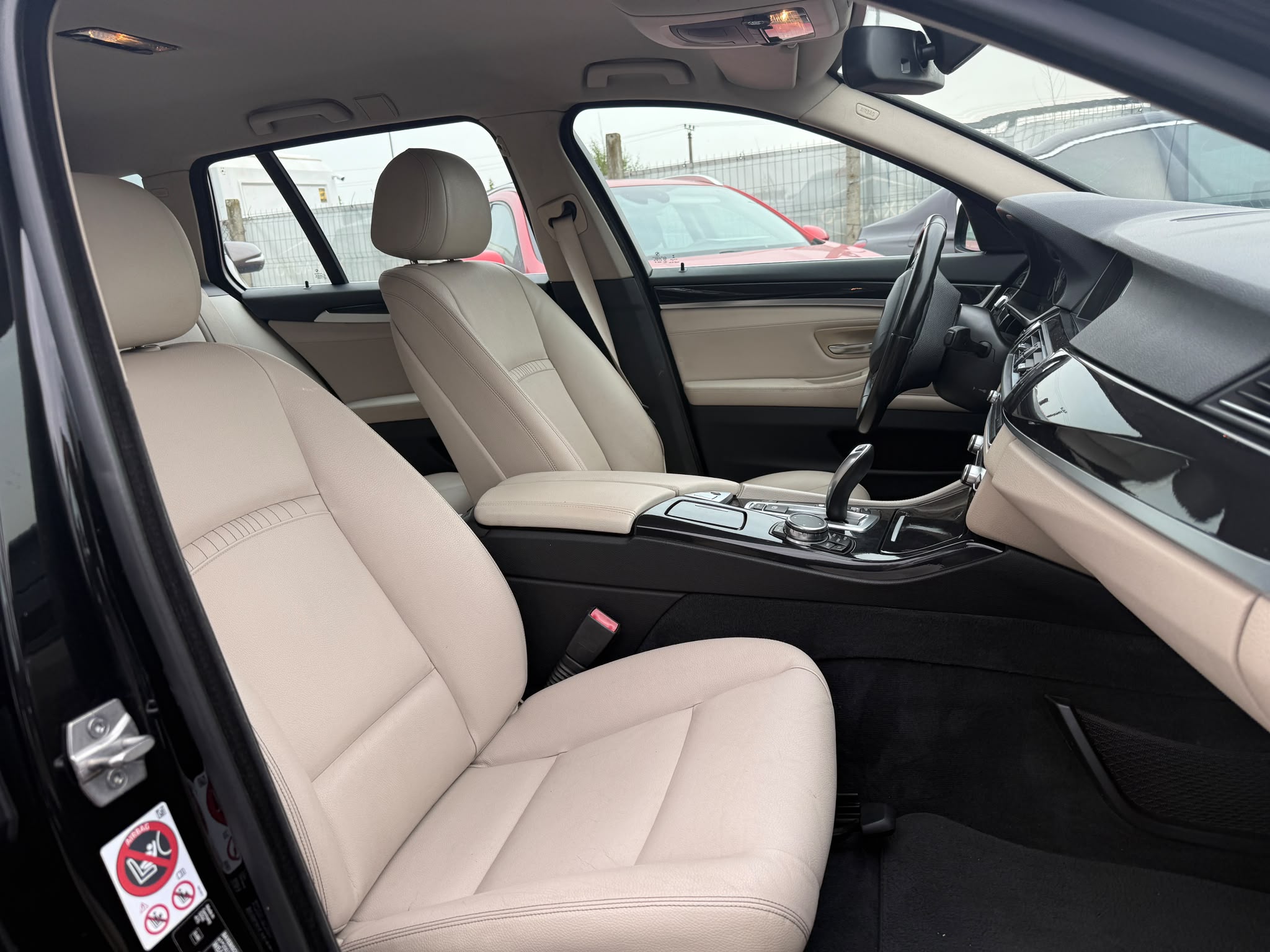 Masini in rate Timisoara | Masini rulate in rate cu avans 0% | Parc Auto Timisoara | XAX Auto BMW 520d ***Facelift***2016***automat*** - imagine 7