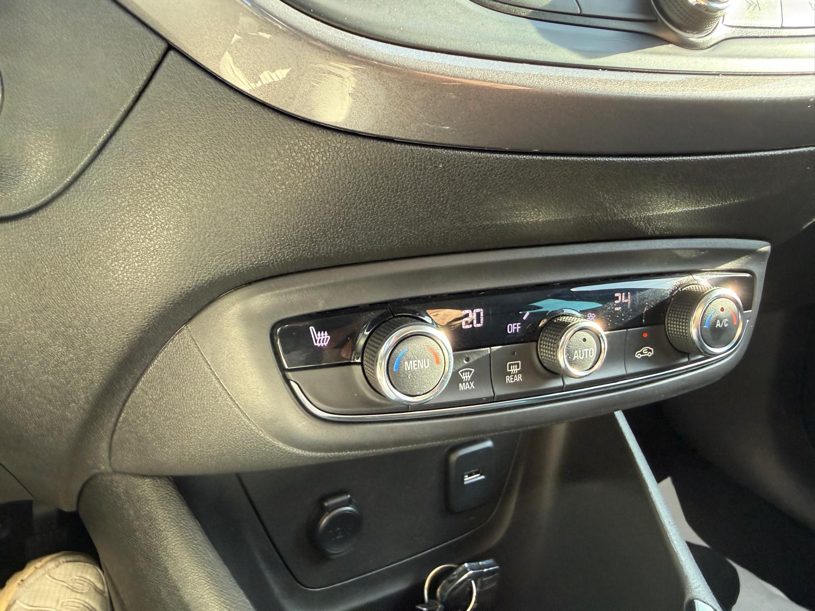 Masini in rate Timisoara | Masini rulate in rate cu avans 0% | Parc Auto Timisoara | XAX Auto Opel Crossland 1.2 ***2022*** Facelift*** - imagine 6